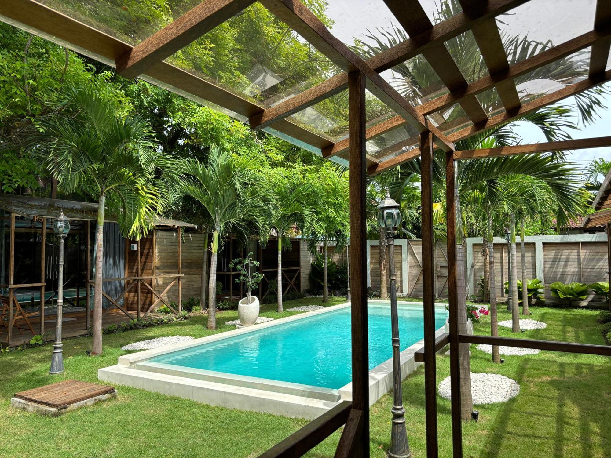 Bali Cozy Bungalows, Nusa Dua Benoa Exteriör bild
